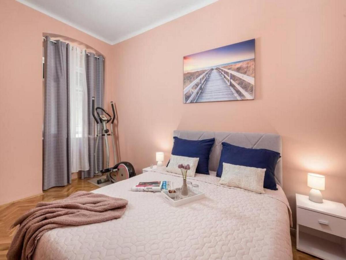 Apartman Karesa -Rijeka Buitenkant foto