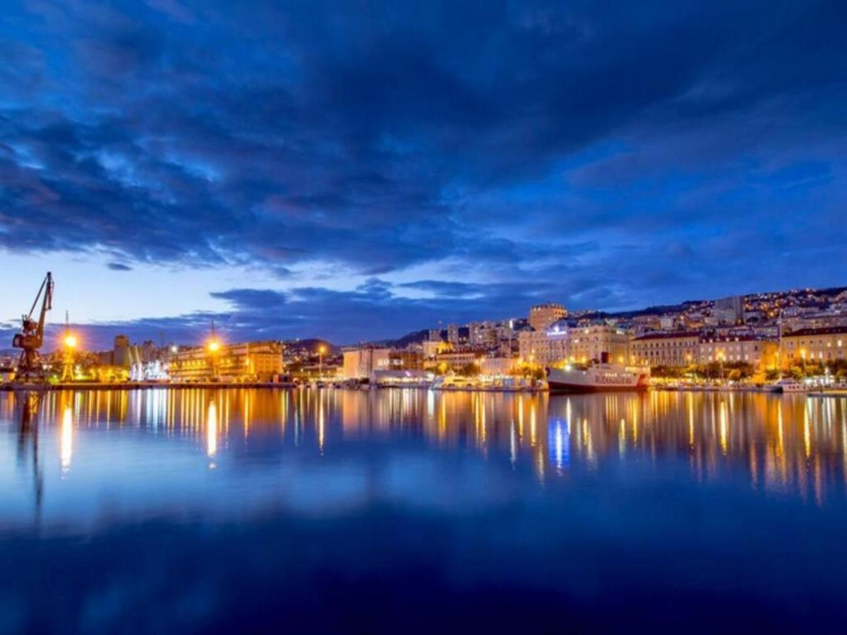 Apartman Karesa -Rijeka Buitenkant foto