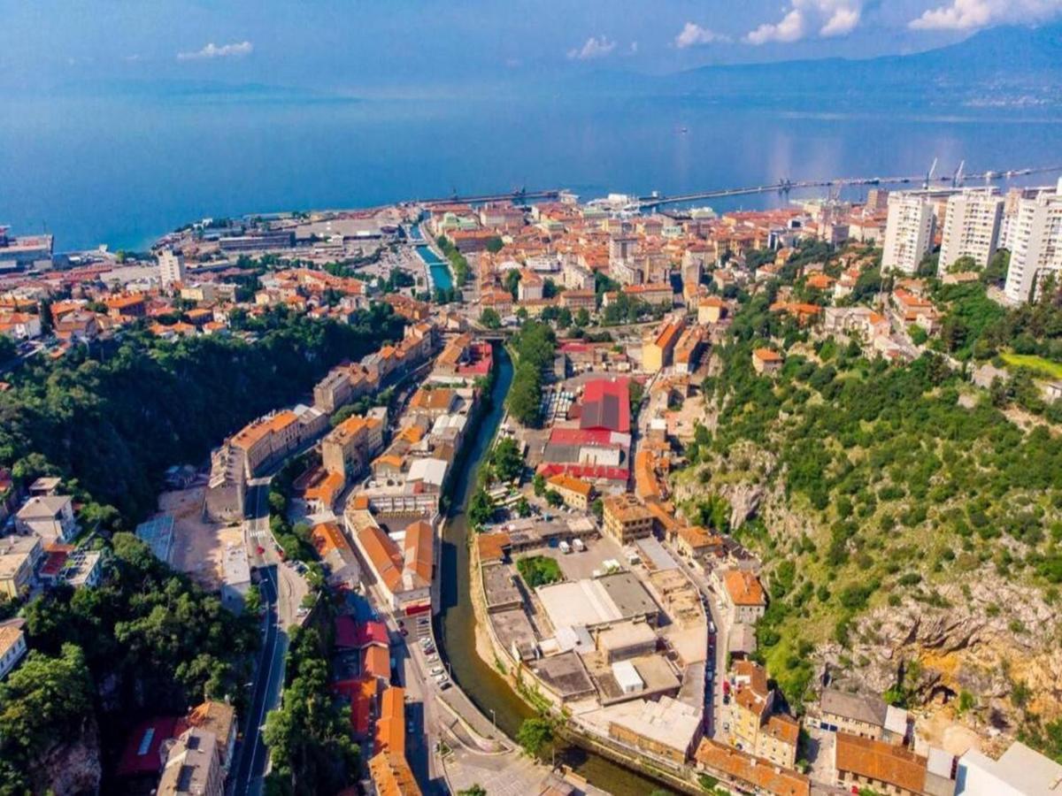 Apartman Karesa -Rijeka Buitenkant foto