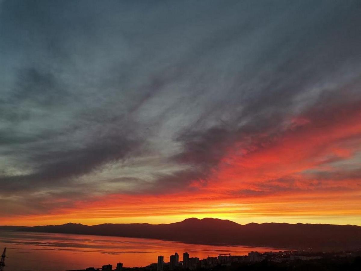 Apartman Karesa -Rijeka Buitenkant foto